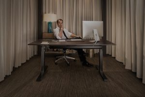 Standing Desk Benefits Cons